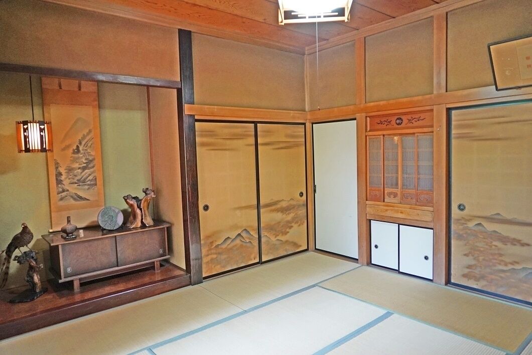 Photo of Others in Aoba