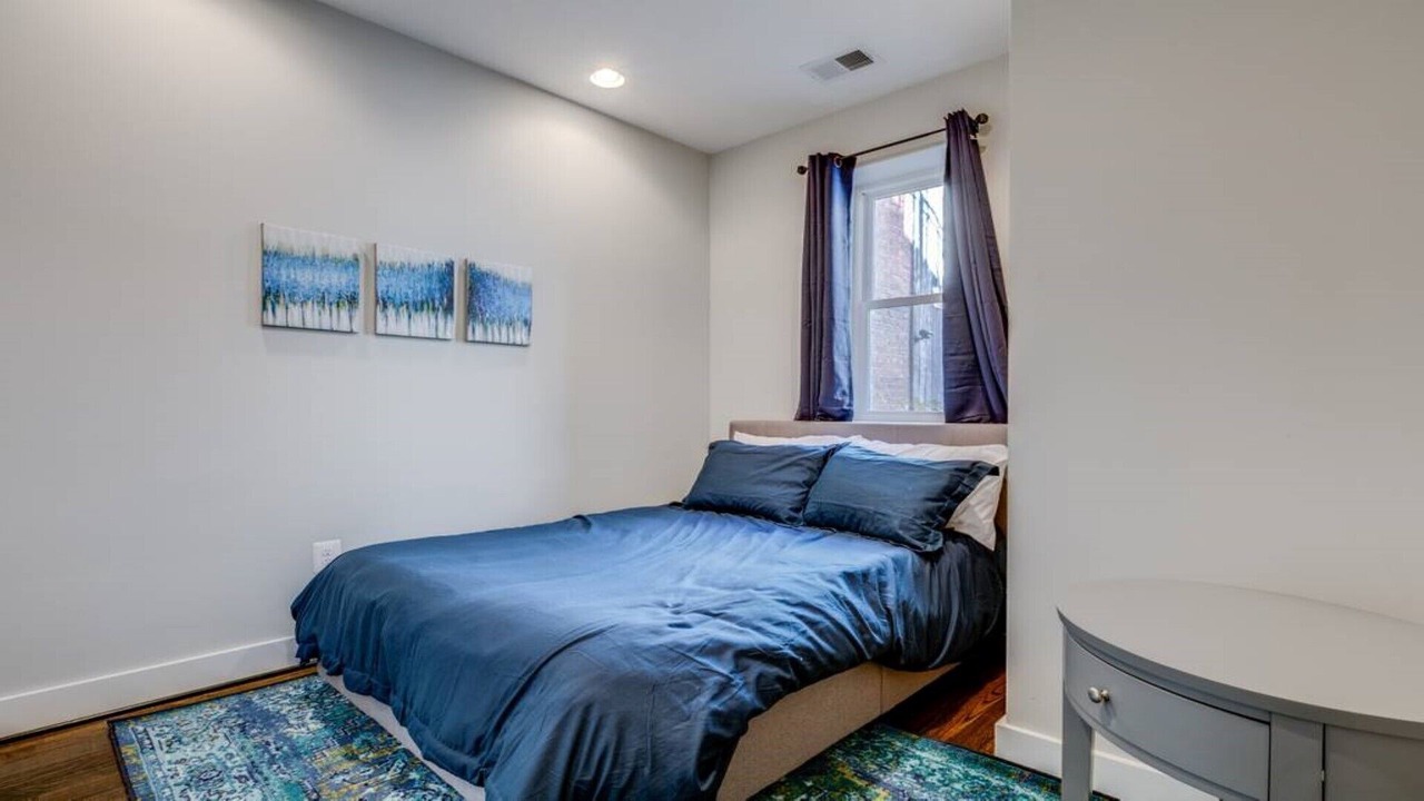 Photo of Bedroom in Capitol Hill