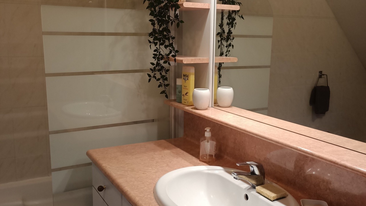 Photo of Bathroom in Crozon