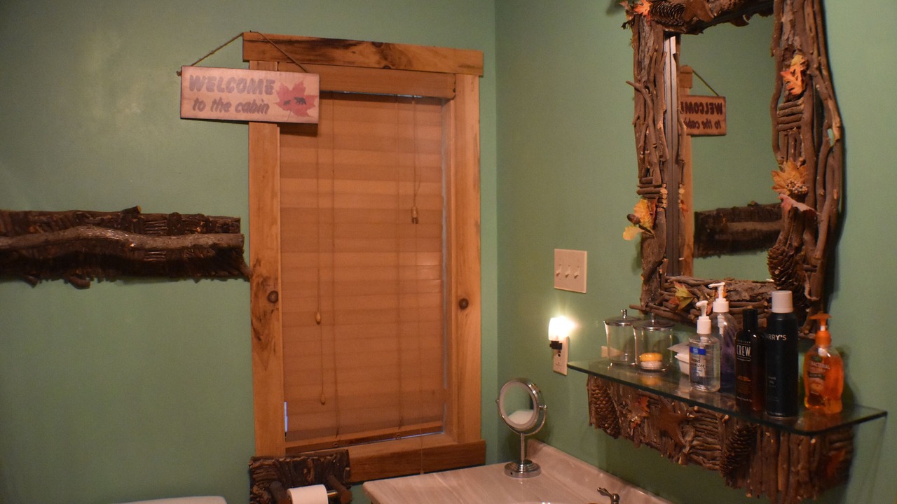 Photo of Bathroom in Hiawassee