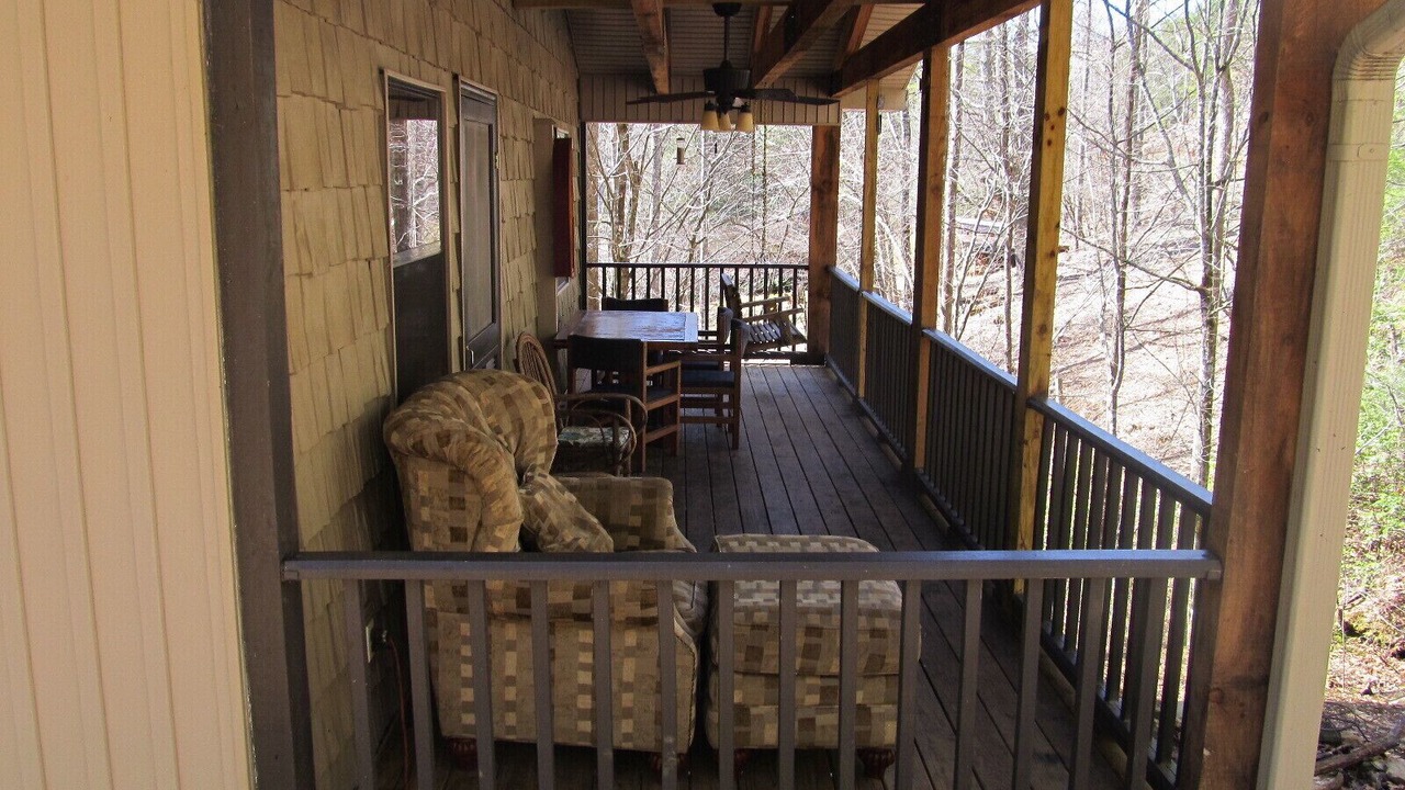 Photo of Others in Hiawassee