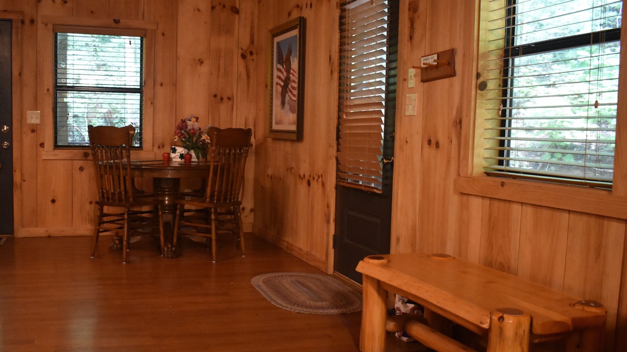 Photo of Bedroom in Hiawassee