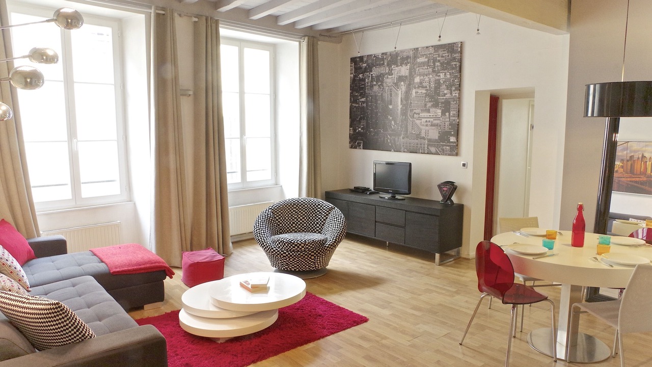 Photo of Livingroom in Hotel de Ville - Quinconces