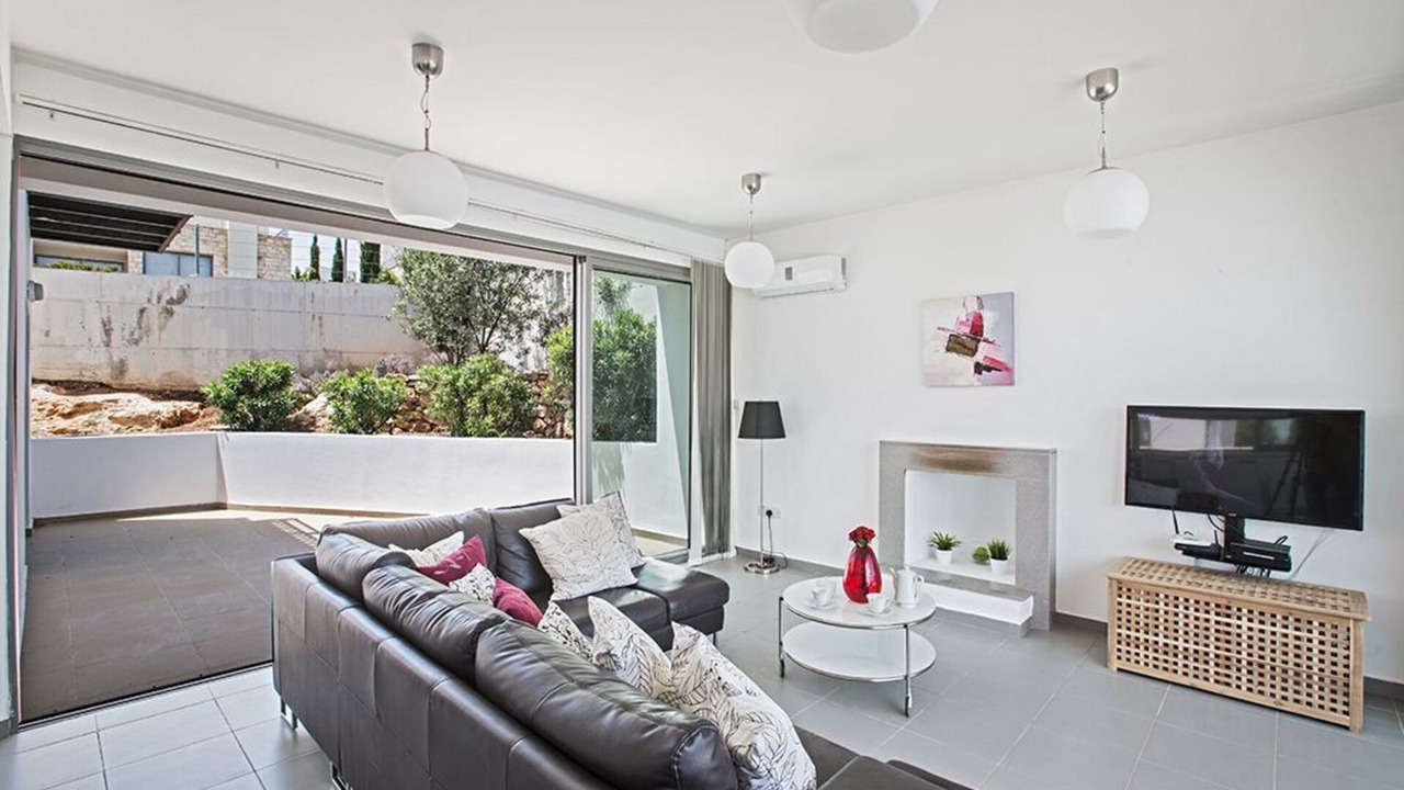 Photo of Livingroom in Latchi