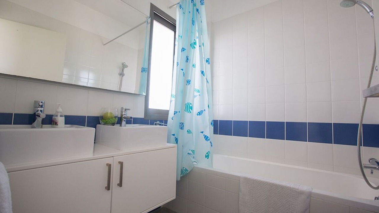 Photo of Bathroom in Lakatamia