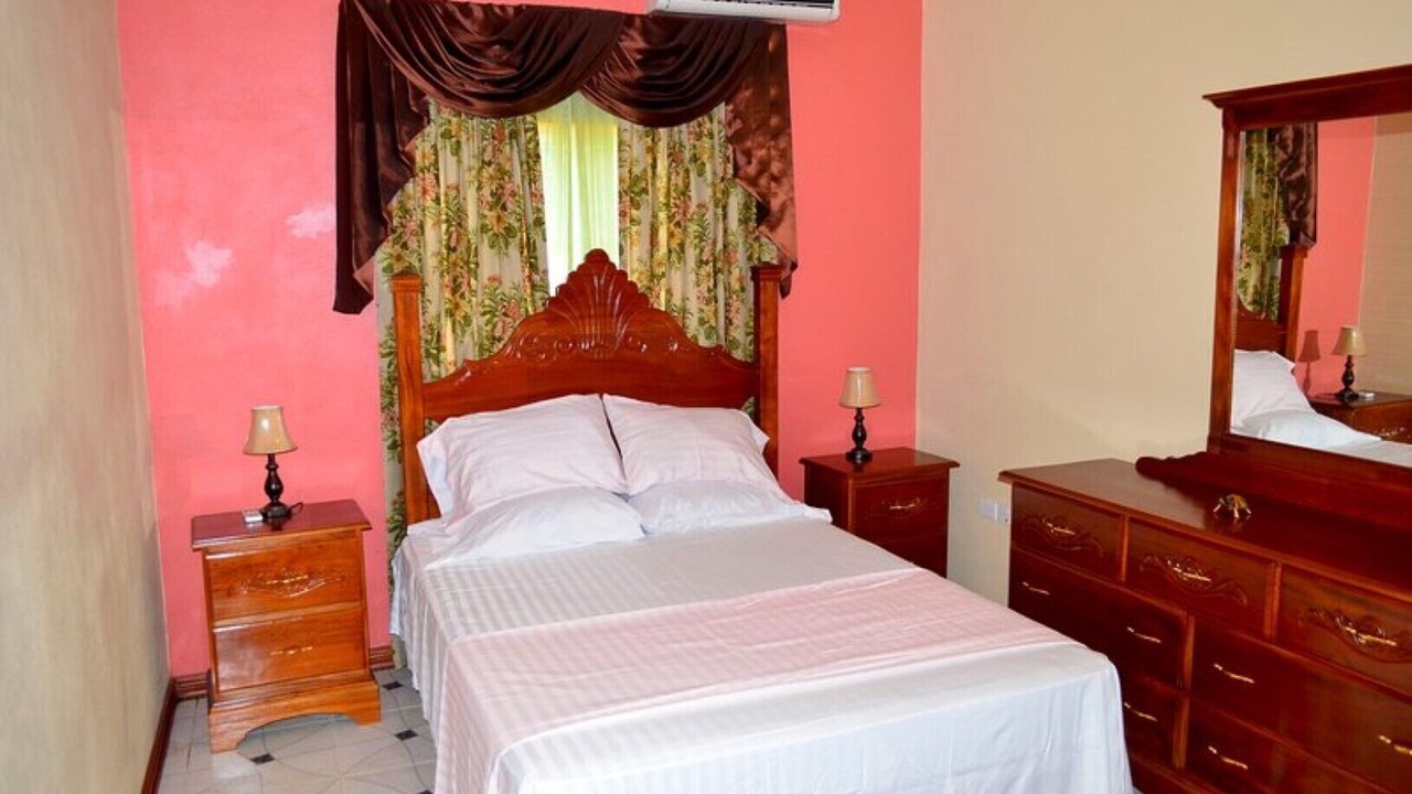 Photo of Bedroom in Ocho Rios