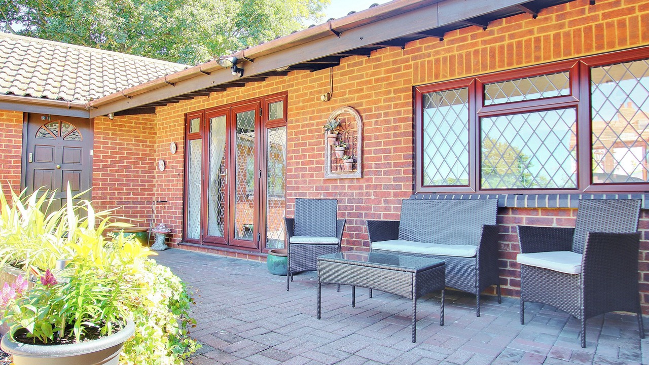 Photo of Outdoor in Netley