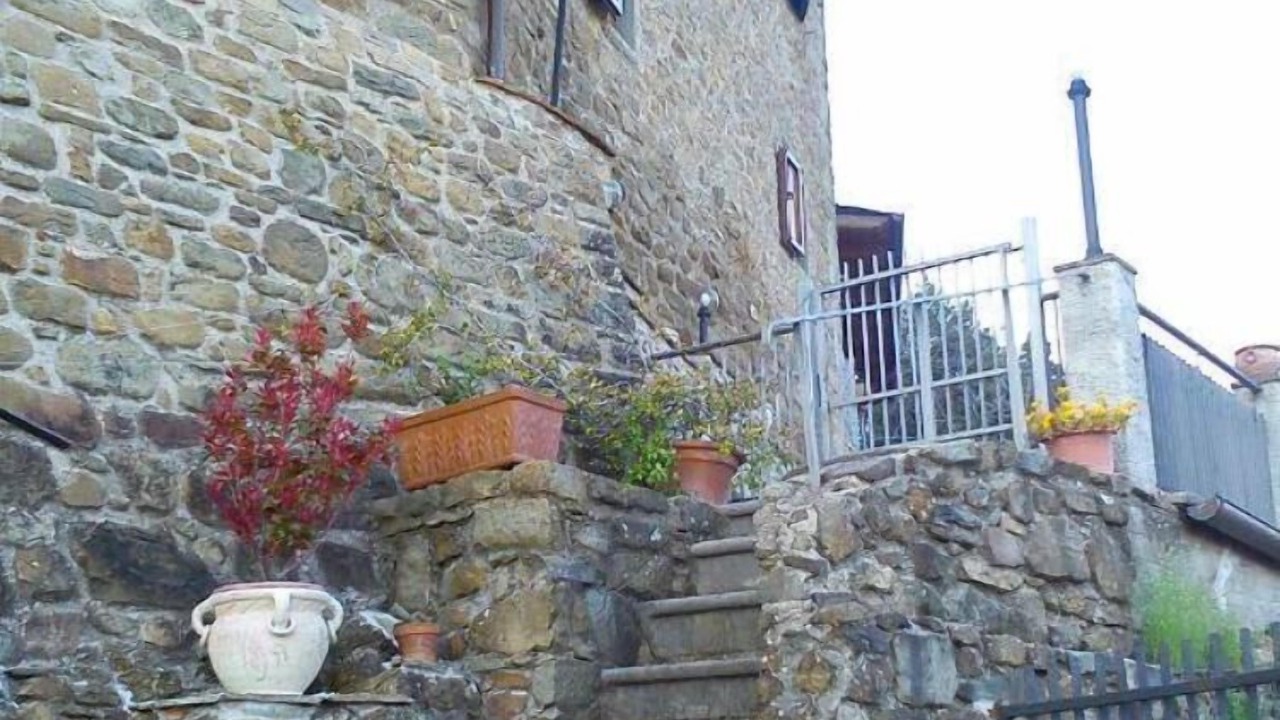 Photo of Outdoor in Aramo