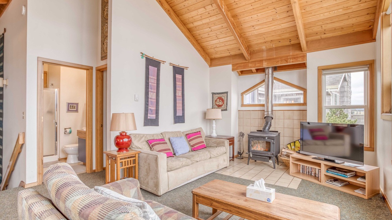 Photo of Livingroom in Manzanita