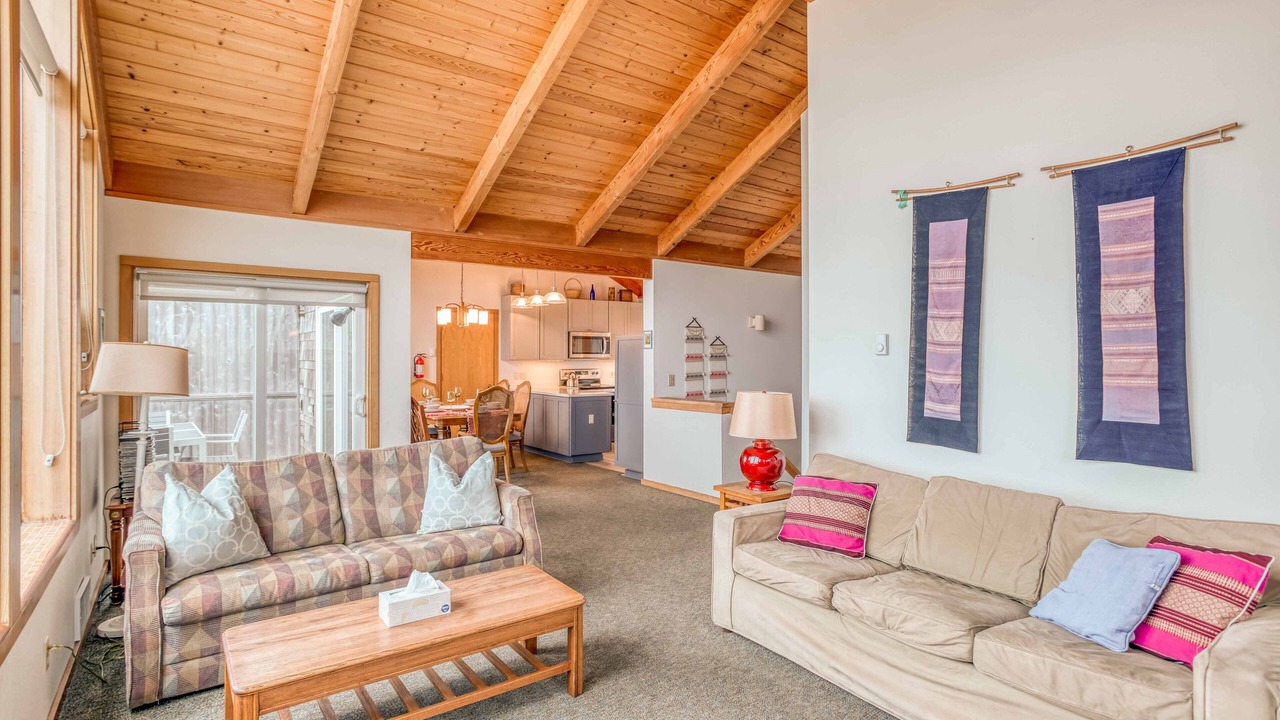 Photo of Livingroom in Manzanita