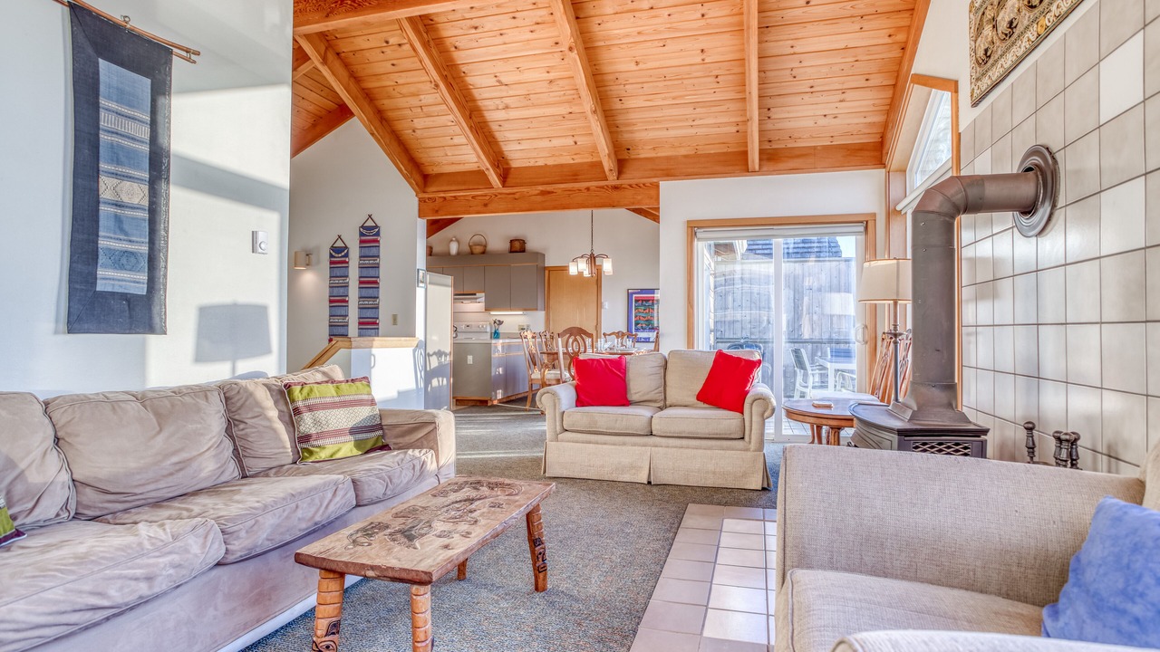 Photo of Livingroom in Manzanita