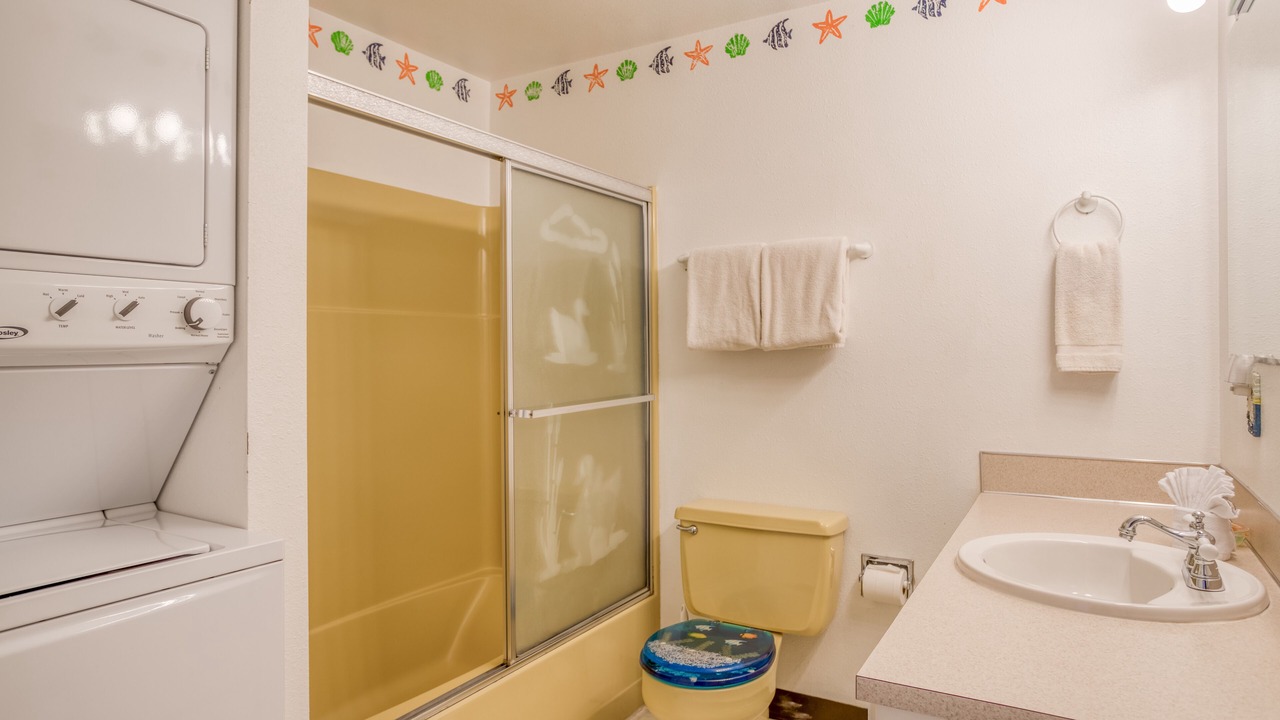 Photo of Bathroom in Manzanita