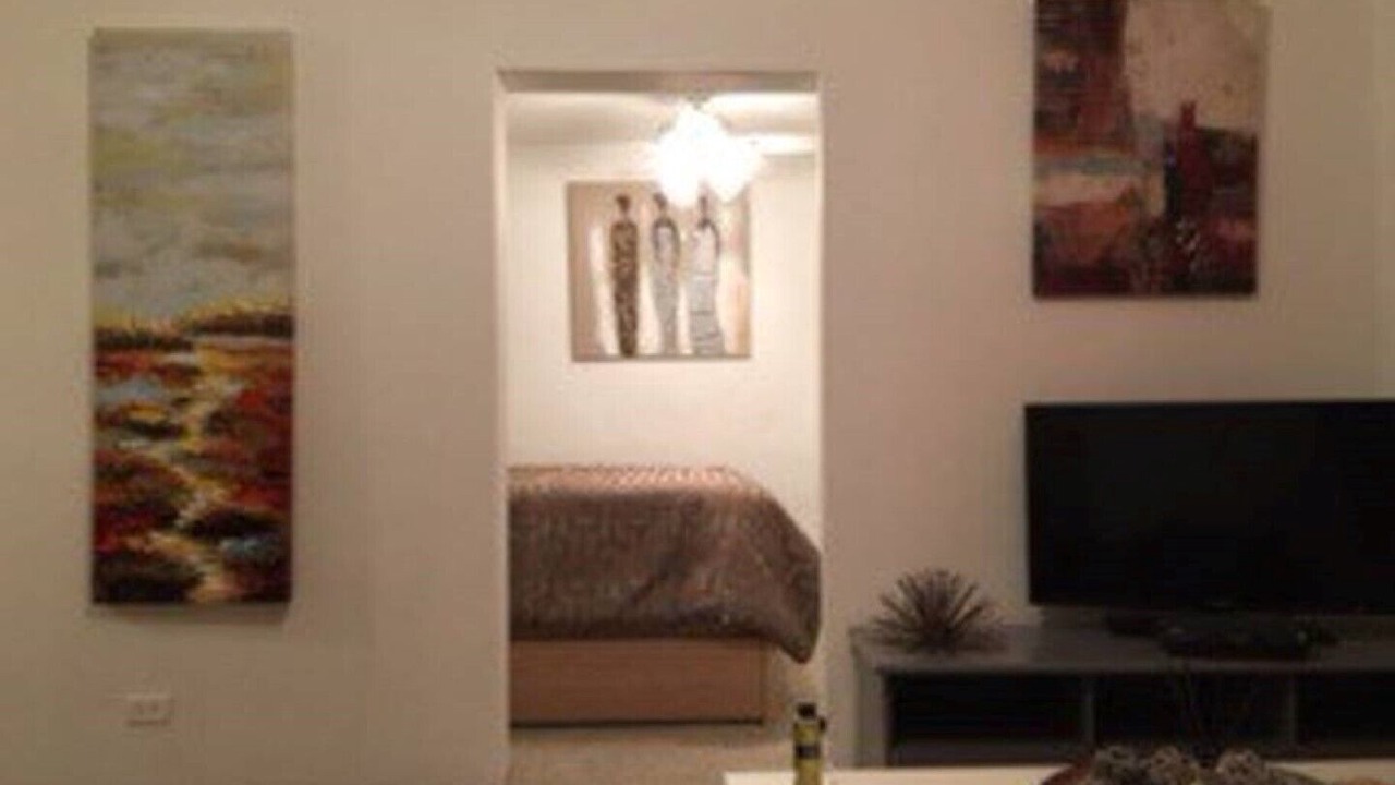 Photo of Bedroom in Somerset Village