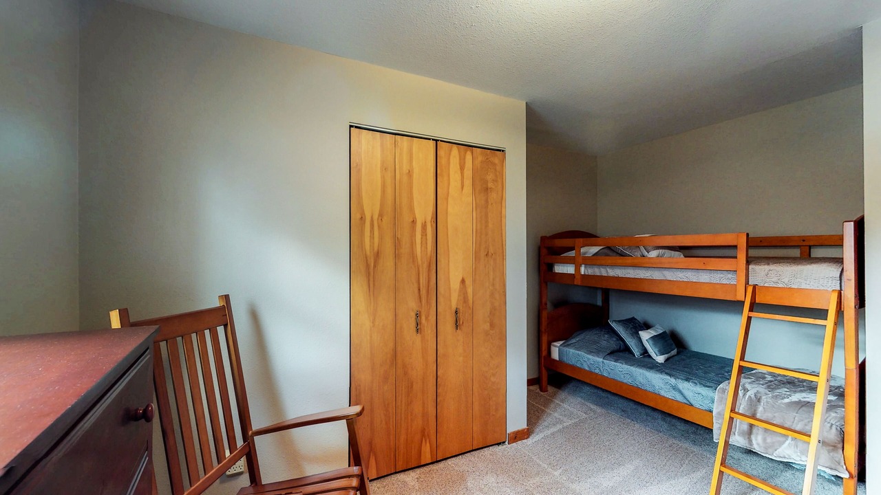 Photo of Bedroom in Laclede