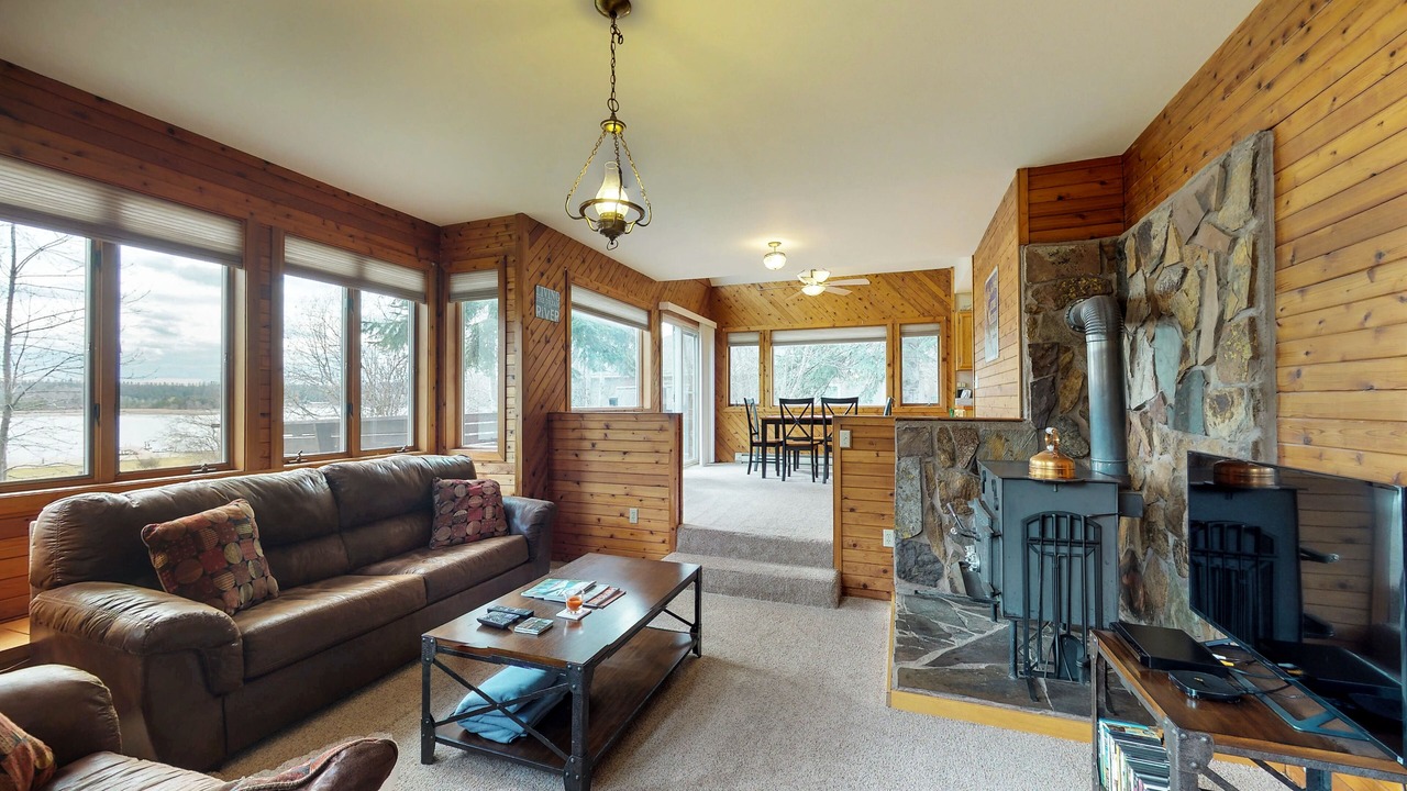 Photo of Livingroom in Laclede