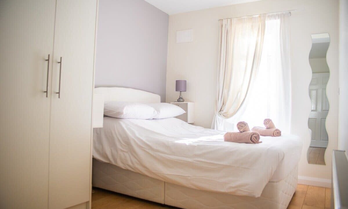 Photo of Bedroom in Swords