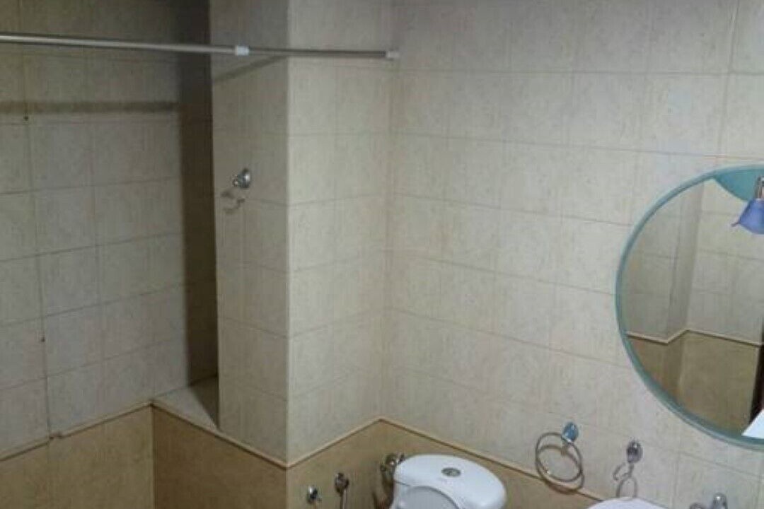 Photo of Bathroom in Kentron