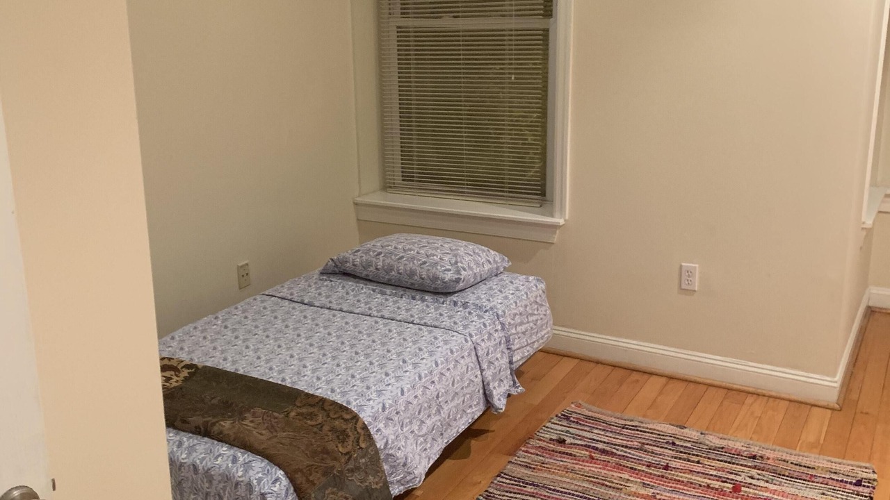 Photo of Bedroom in Bloomingdale