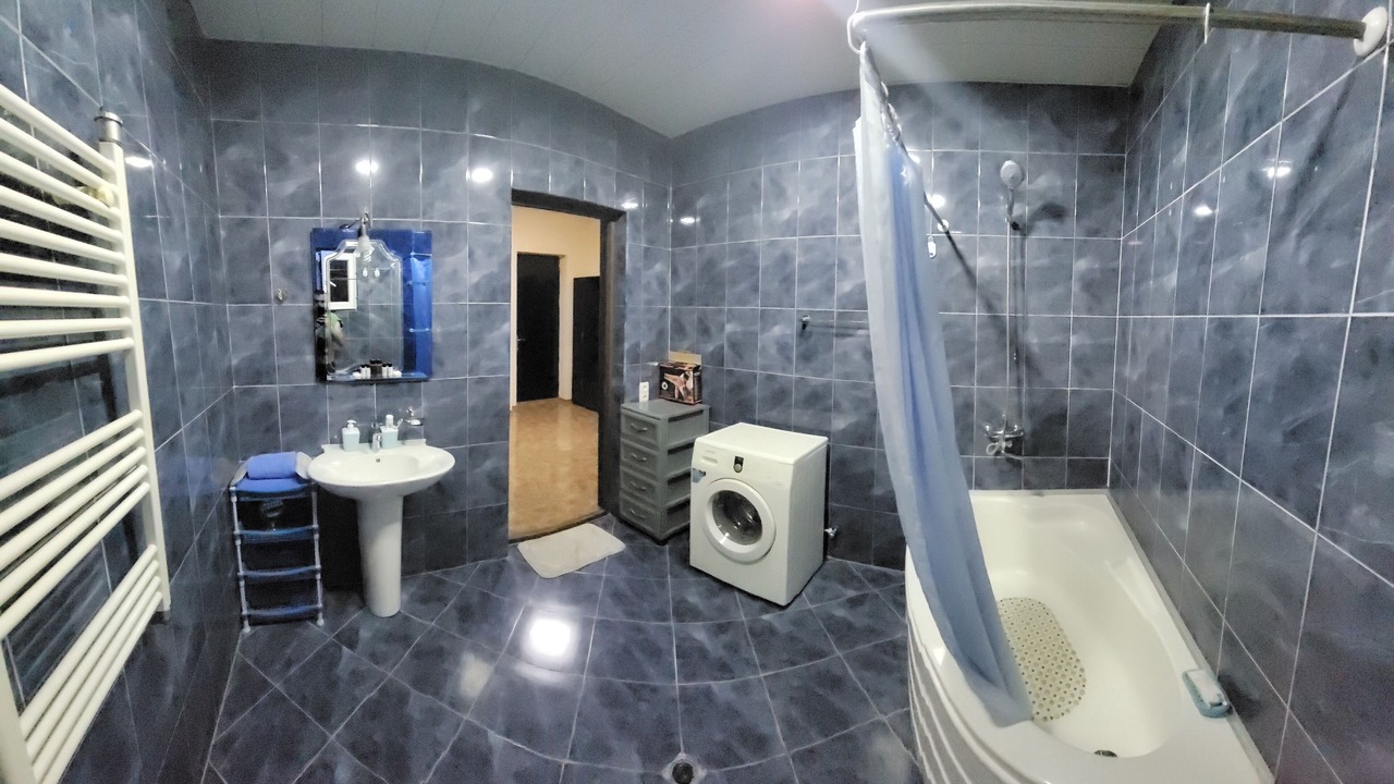 Photo of Bathroom in Chugureti
