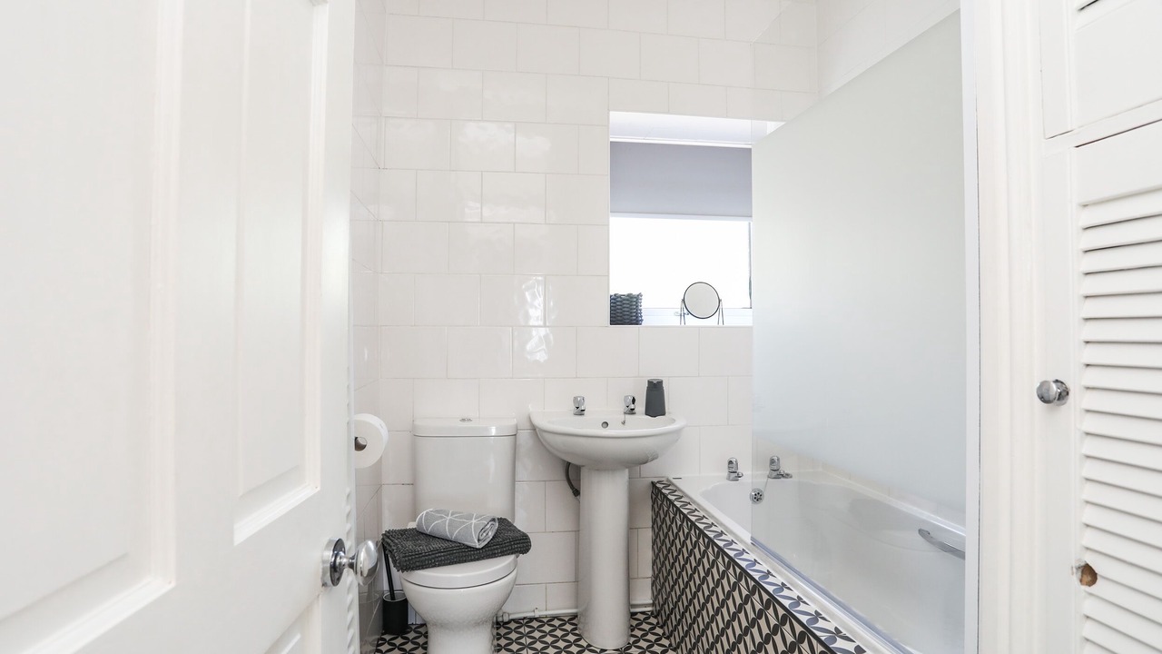 Photo of Bathroom in Penrhyn Bay
