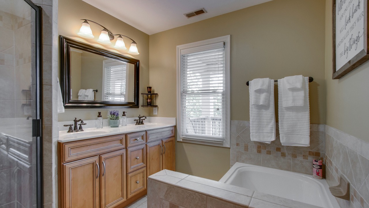 Photo of Bathroom in Hope Gardens