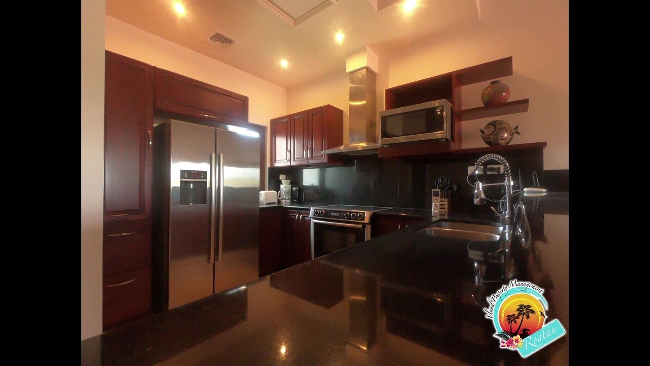 Photo of Kitchen in Pristine Bay
