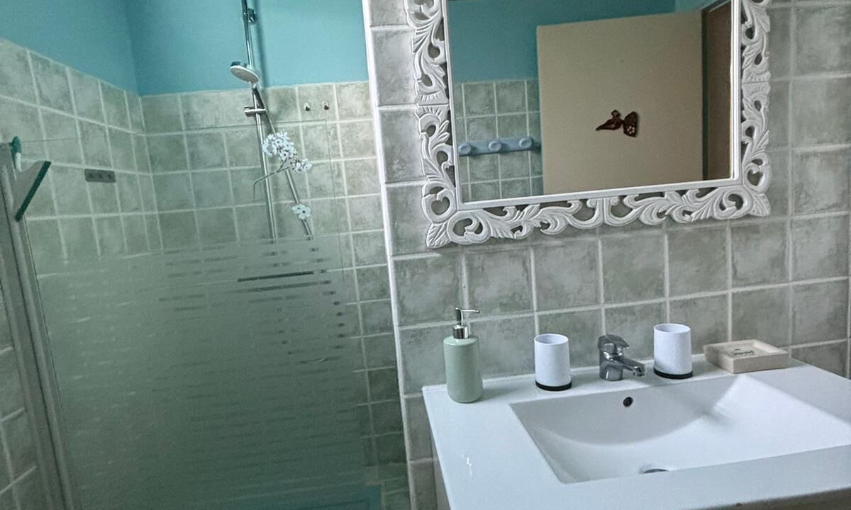 Photo of Bathroom in Capesterre-Belle-Eau