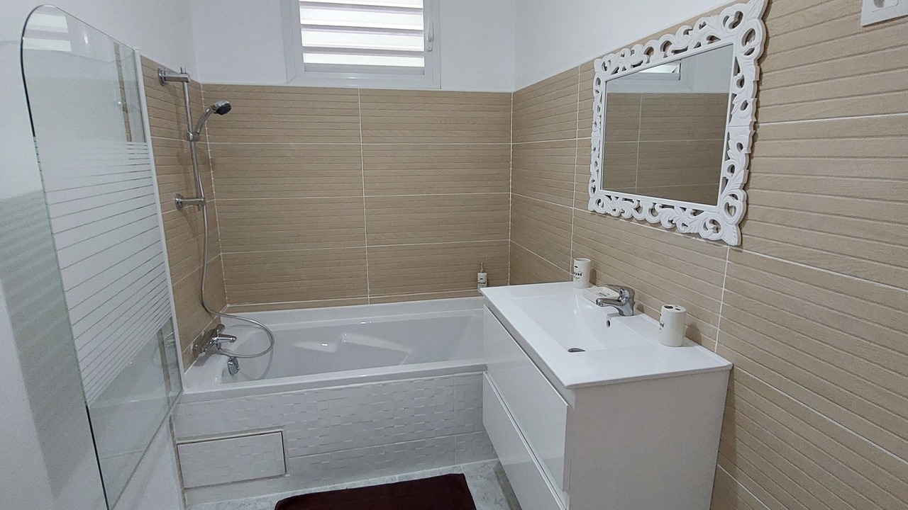 Photo of Bathroom in Capesterre-Belle-Eau