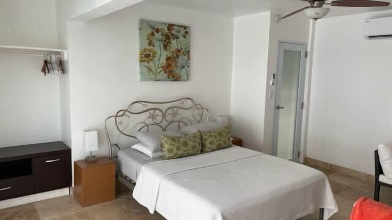 Photo of Bedroom in Bravos de Boston