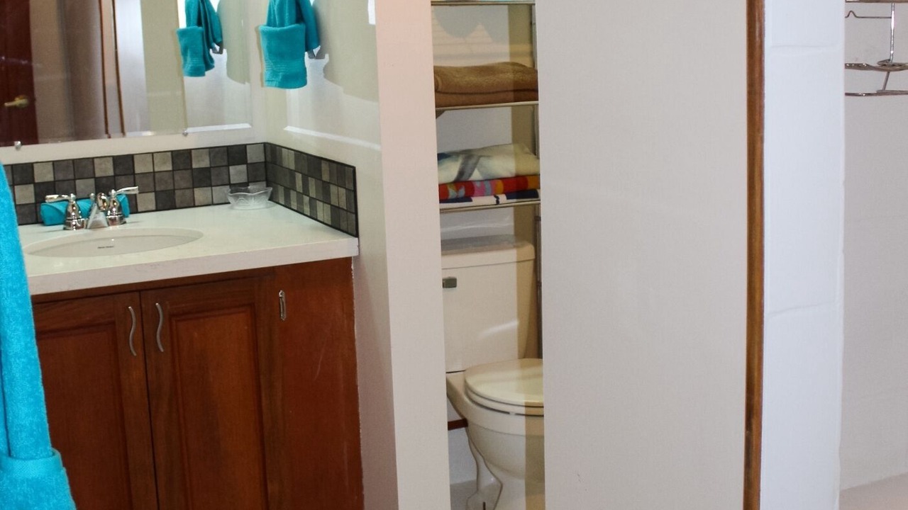 Photo of Bathroom in Palmetto Bay