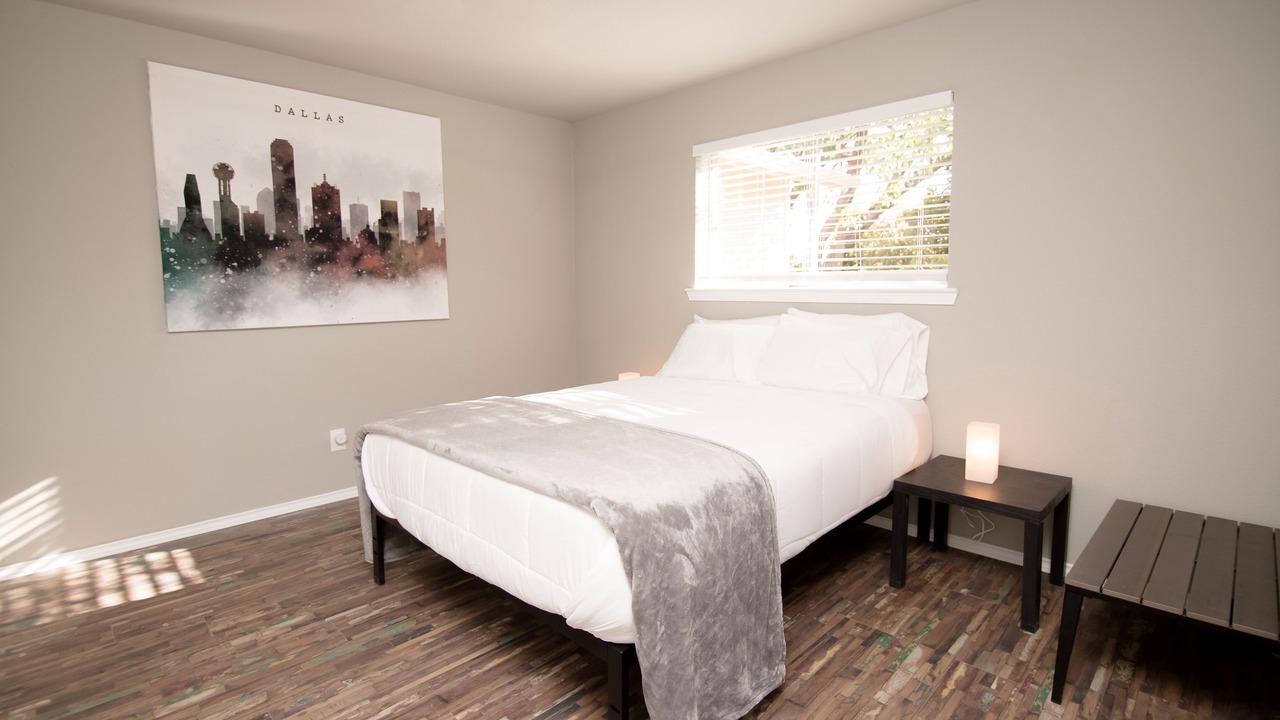 Photo of Bedroom in Grand Prairie