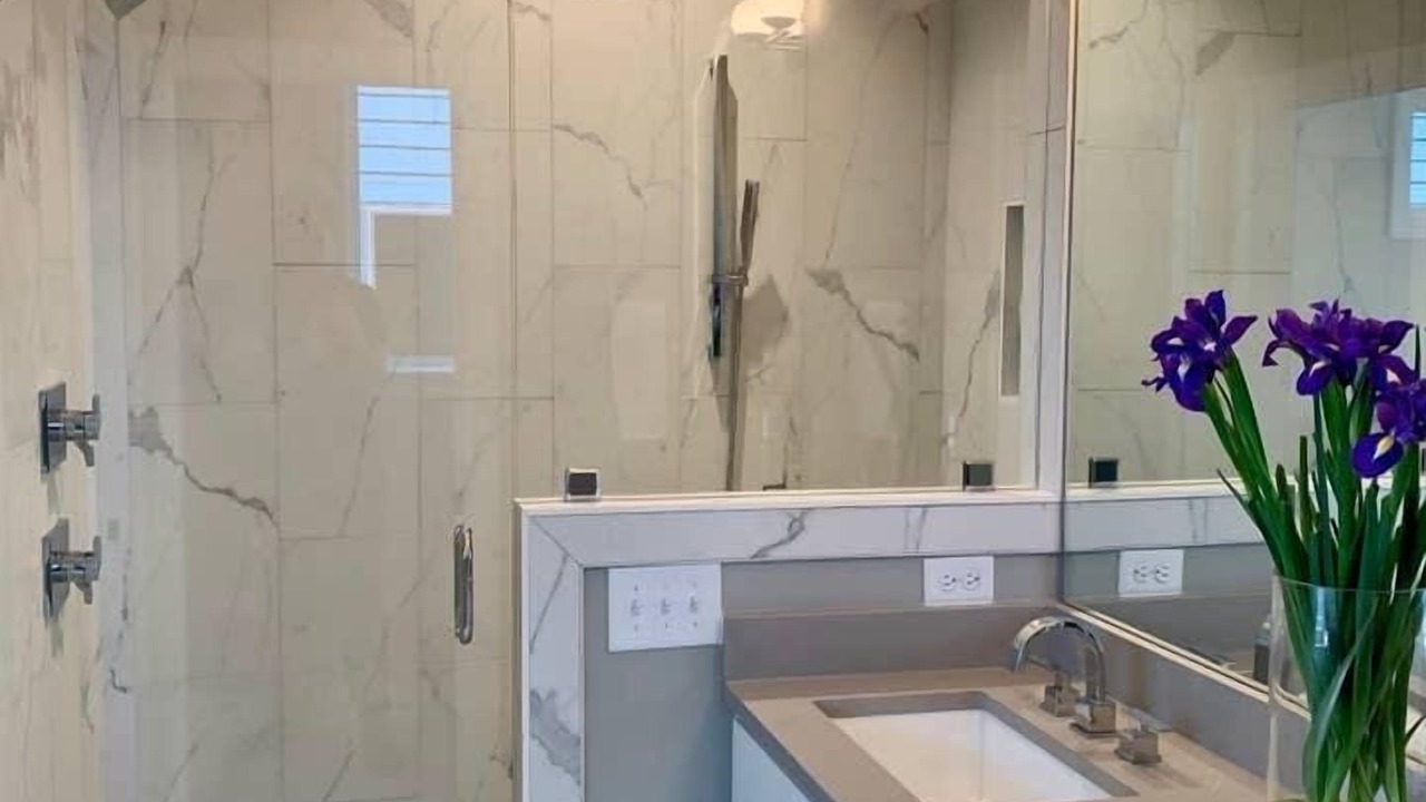 Photo of Bathroom in Hadley - Washington
