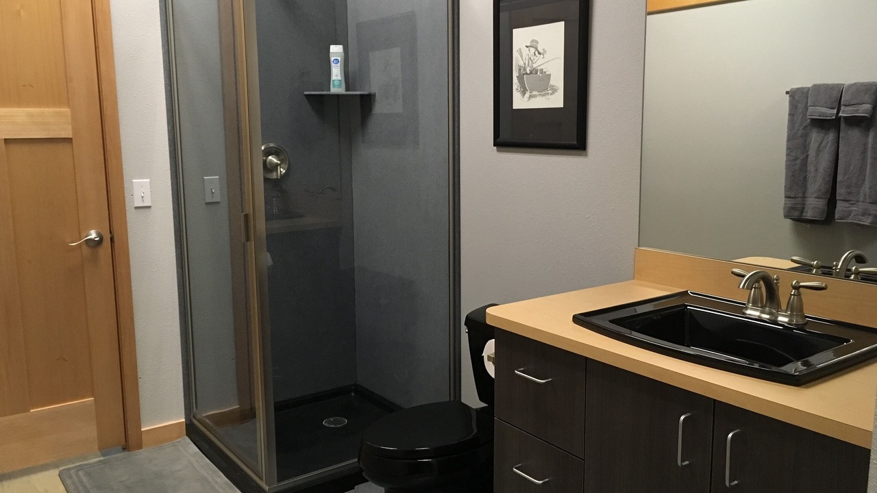 Photo of Bathroom in Newport