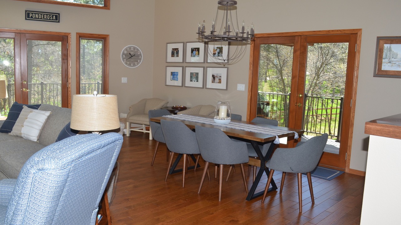 Photo of Livingroom in Spearfish