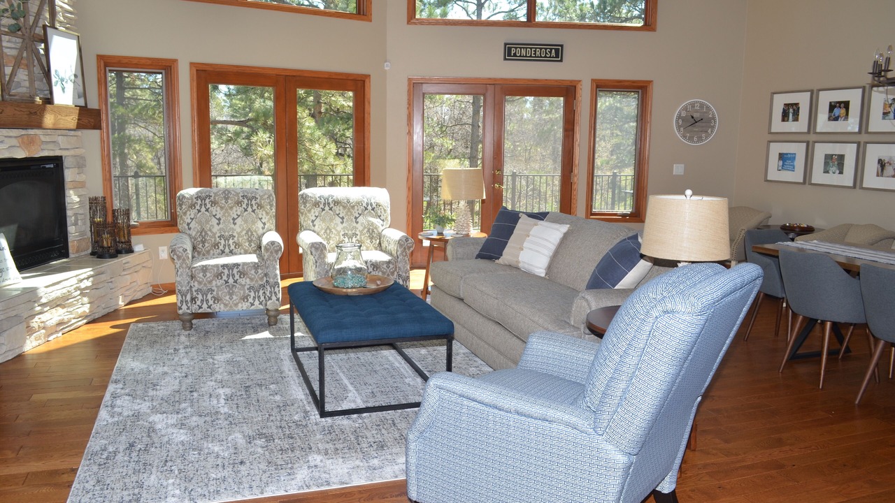 Photo of Livingroom in Spearfish