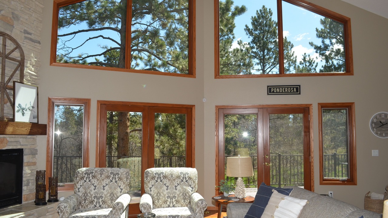 Photo of Livingroom in Spearfish