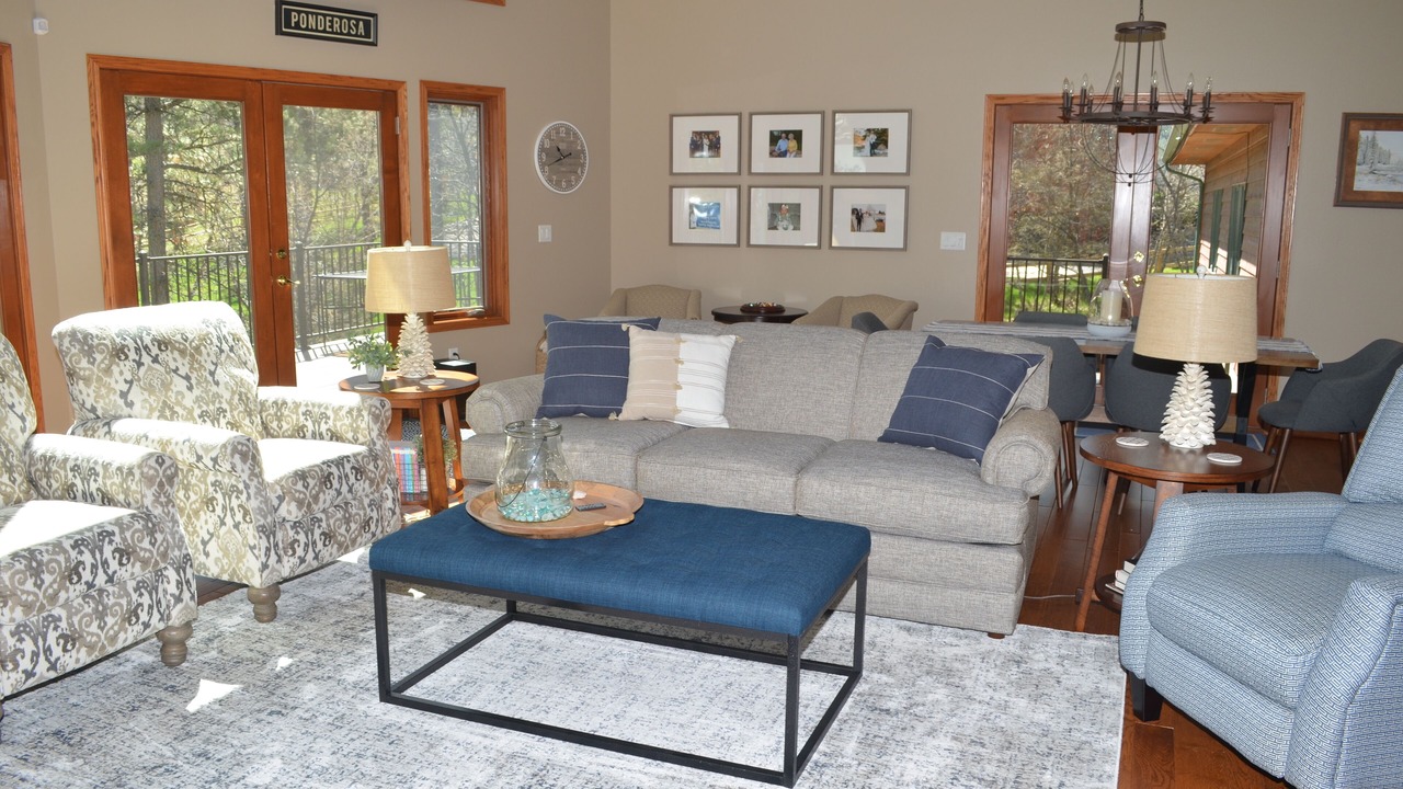 Photo of Livingroom in Spearfish