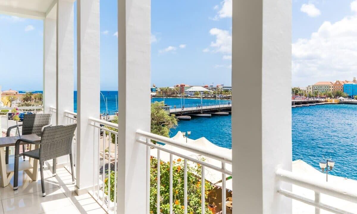 Photo of Patio Balcony in Punda