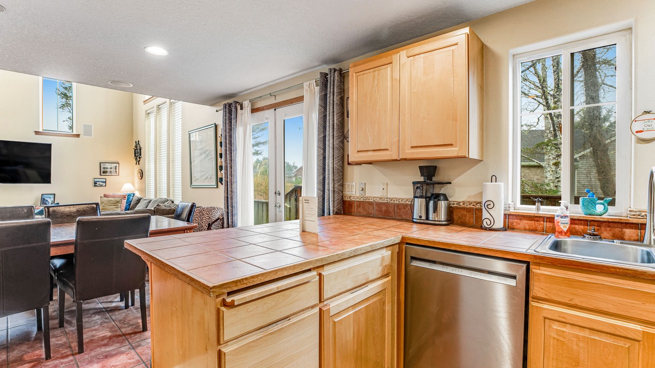 Photo of Kitchen in Rockaway Beach