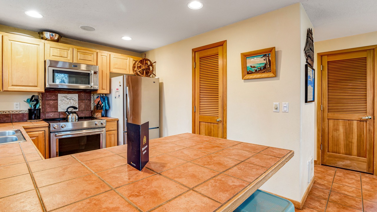 Photo of Kitchen in Rockaway Beach