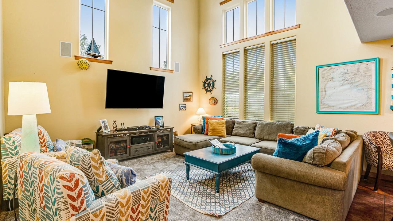 Photo of Livingroom in Rockaway Beach