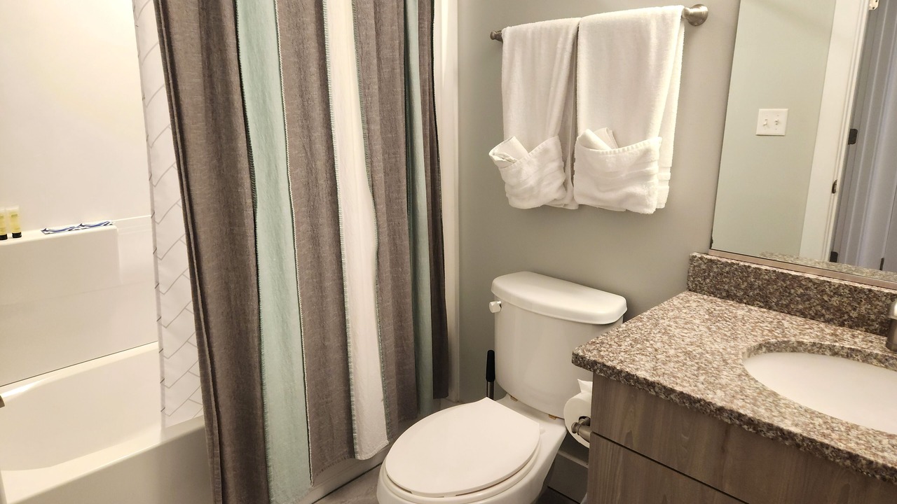 Photo of Bathroom in Monroe Ward