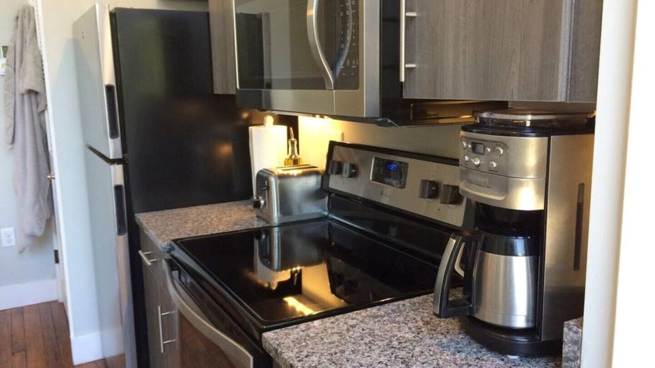 Photo of Kitchen in Monroe Ward