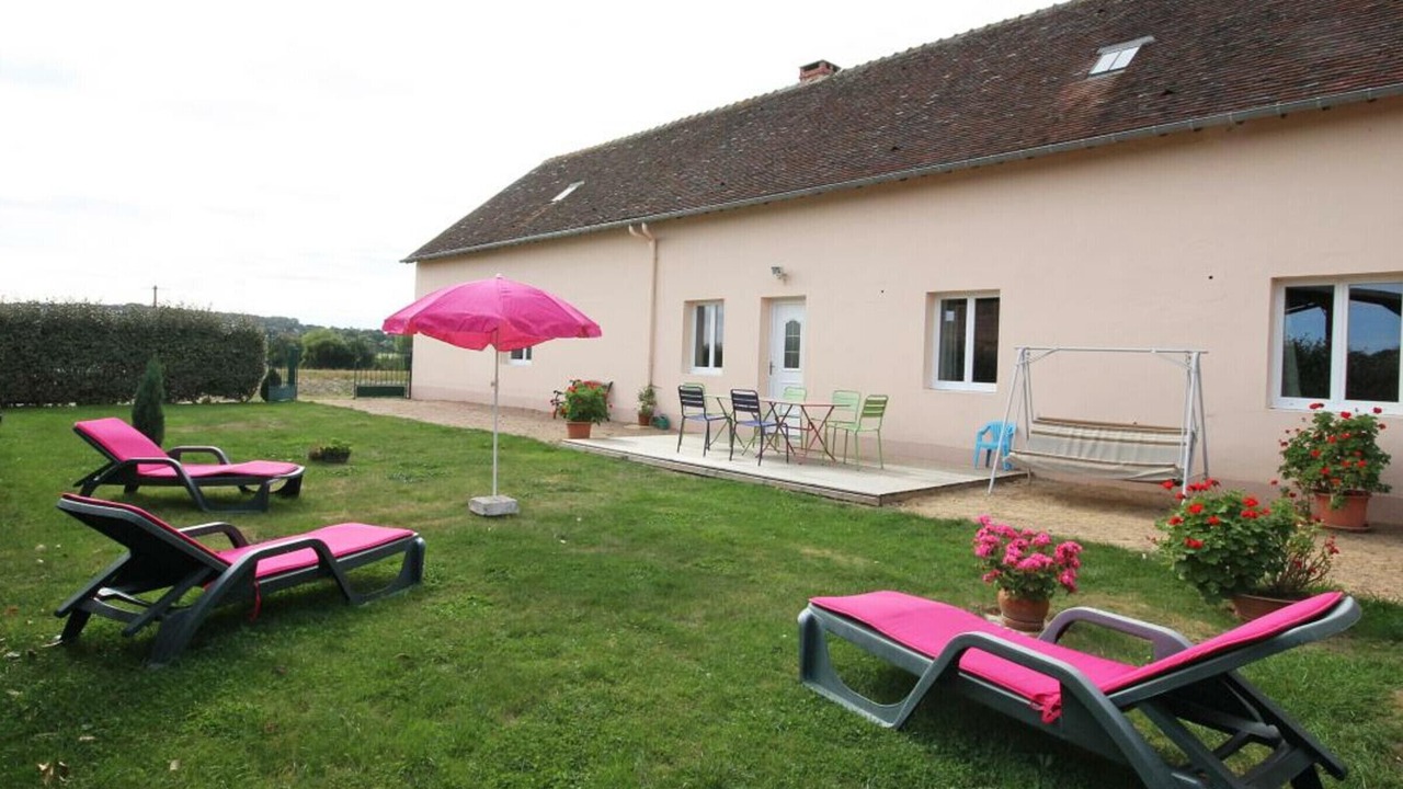 Photo of Patio Balcony in La Chapelle-Souef