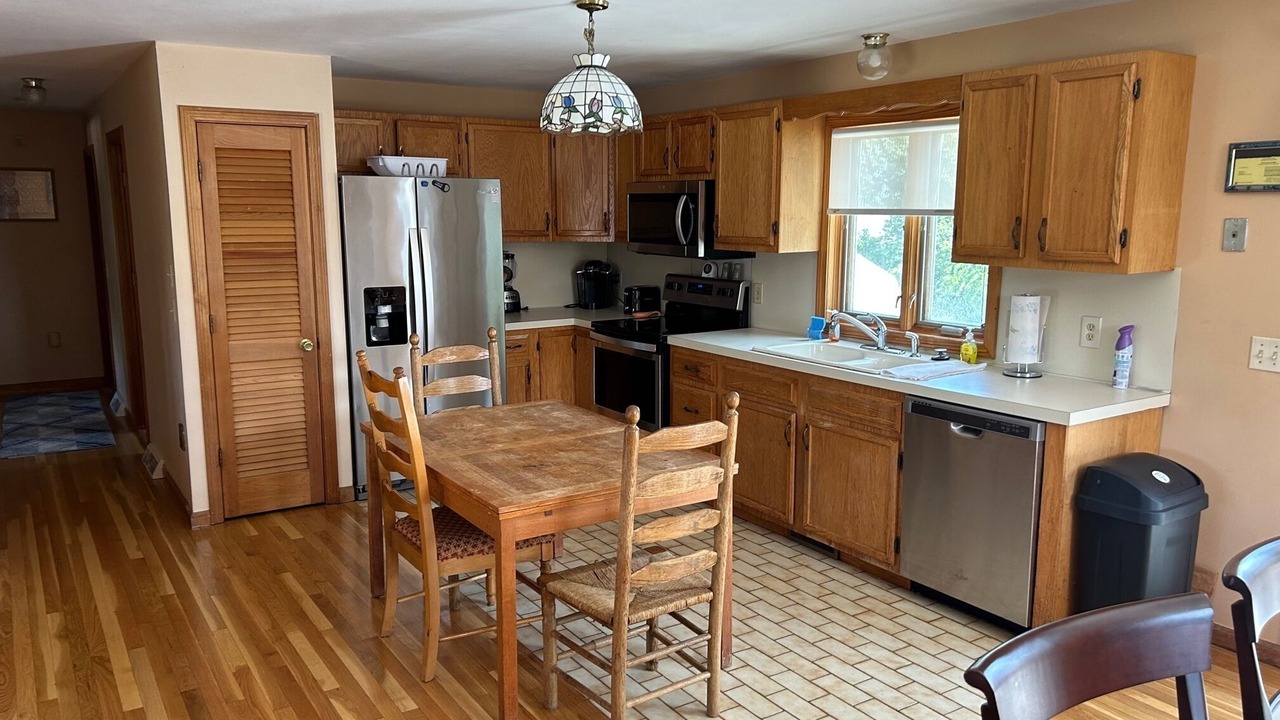 Photo of Kitchen in Eastward Look