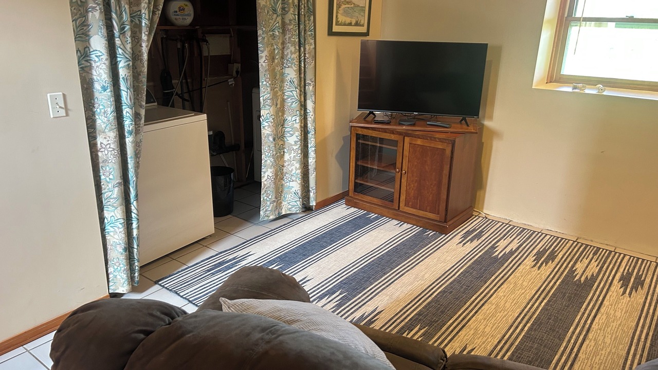 Photo of Livingroom in Eastward Look