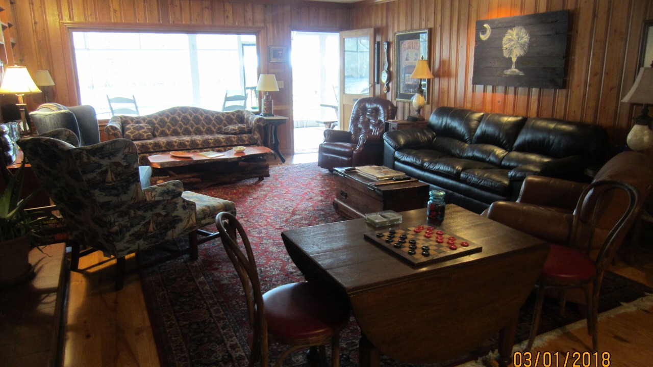 Photo of Livingroom in Rains