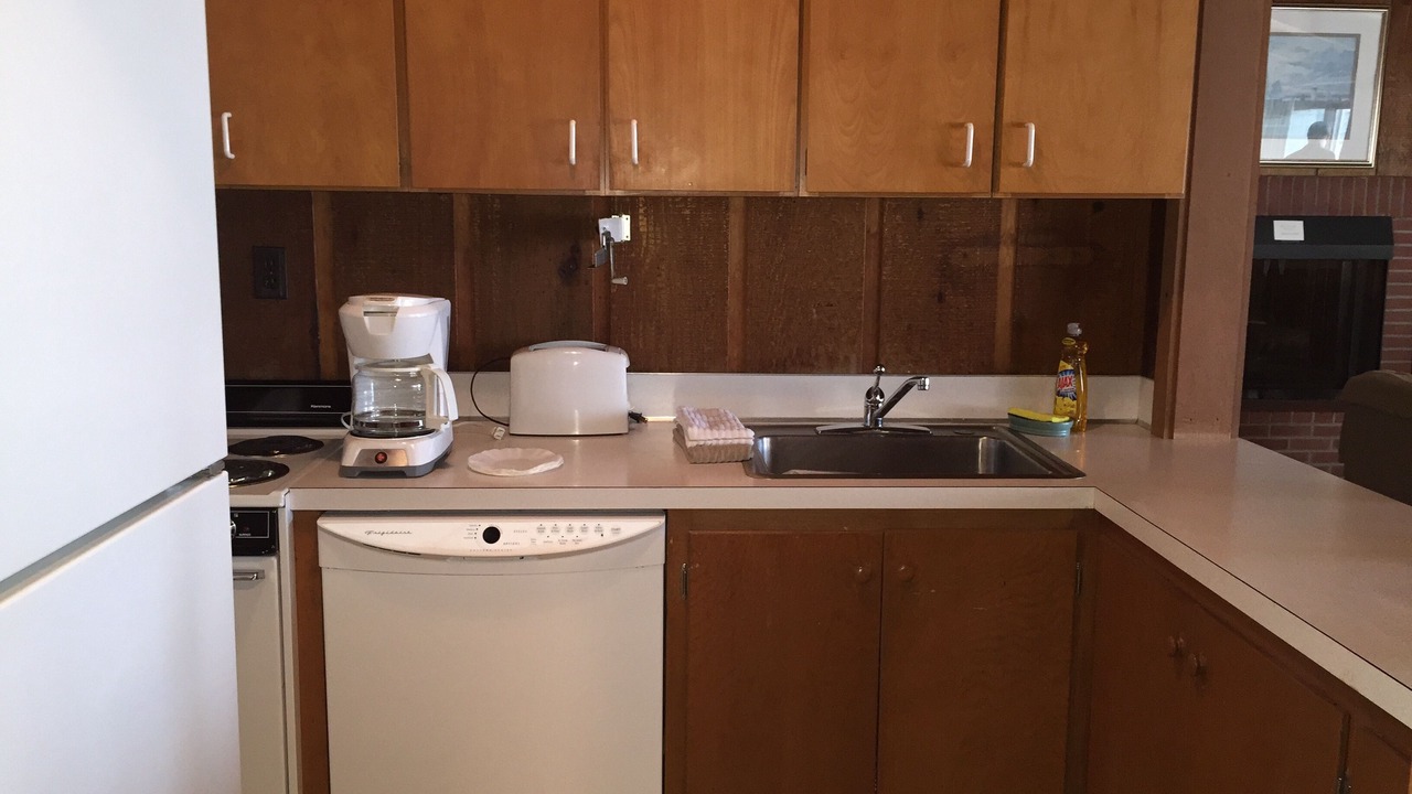 Photo of Kitchen in Weekapaug