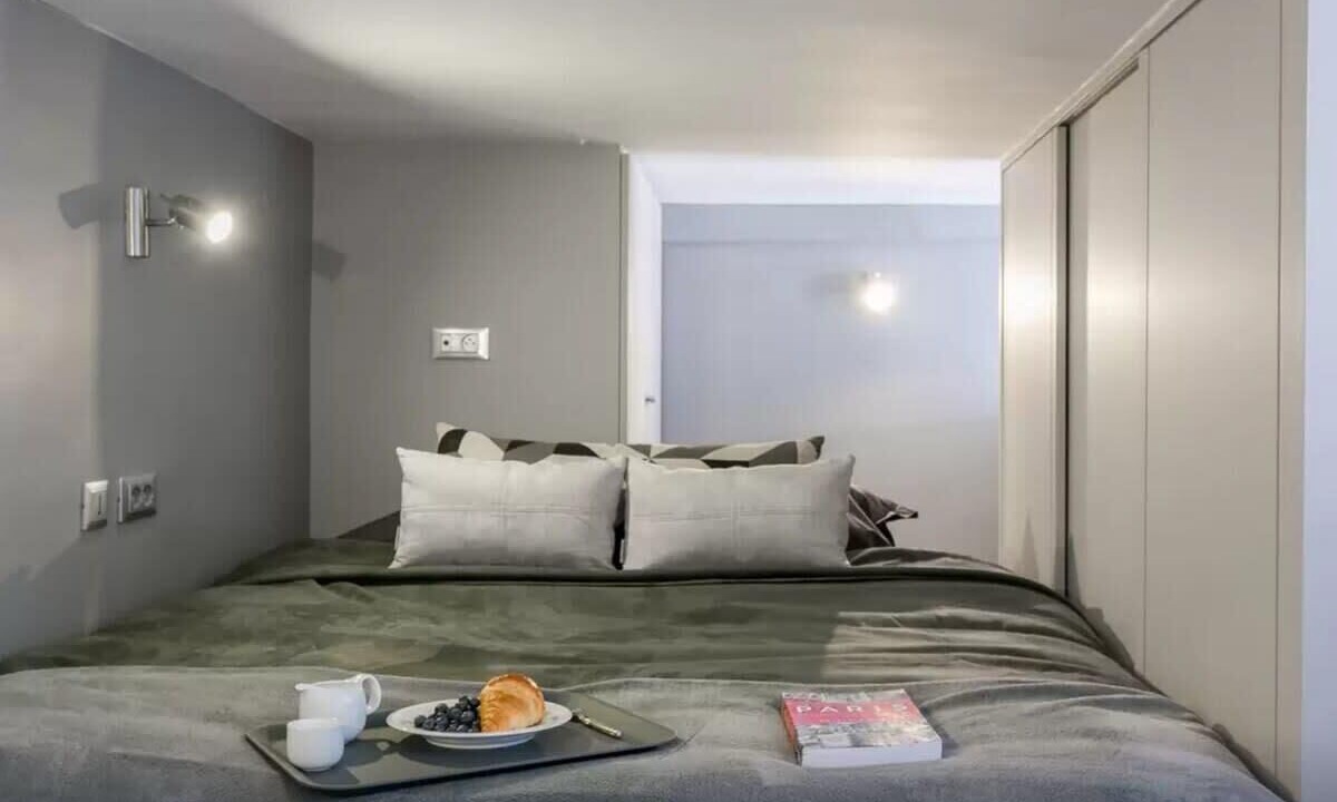 Photo of Bedroom in Notre-Dame-des-Champs