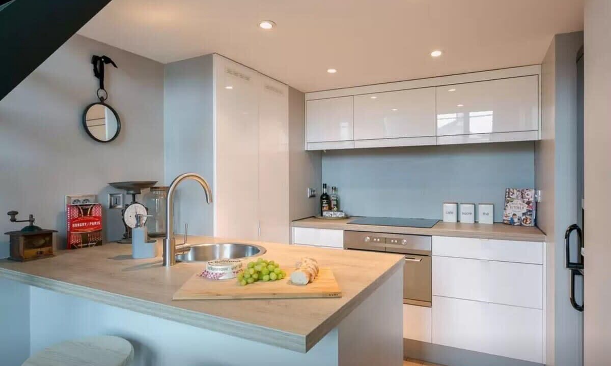 Photo of Kitchen in Notre-Dame-des-Champs
